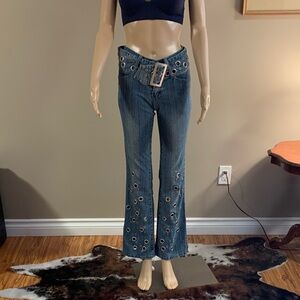 UB Stretch Stylish Blue Jeans with Belt and Eyelet Detail Women's Size 25